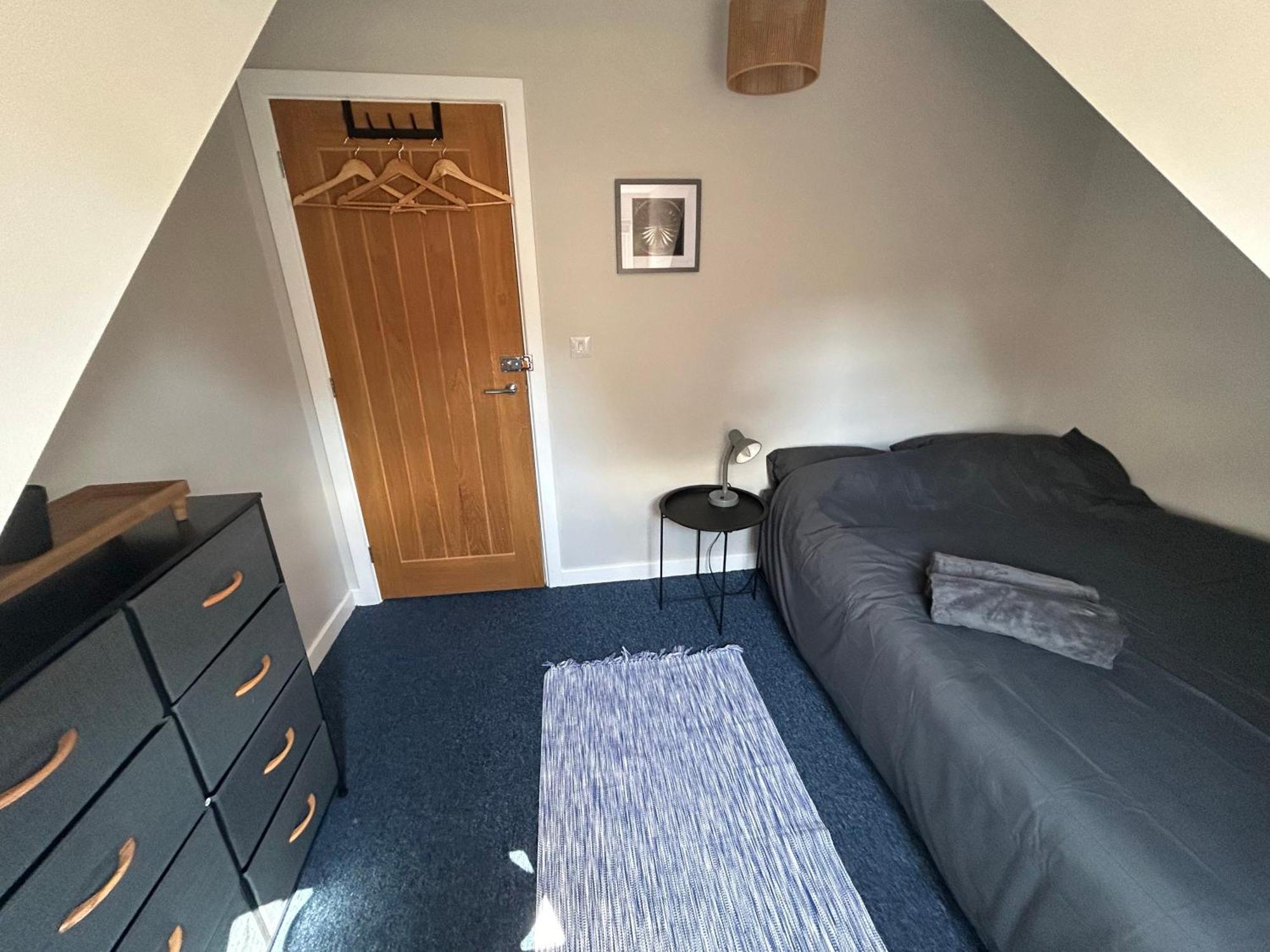 Double Room Yeovil Town Centre Exterior photo